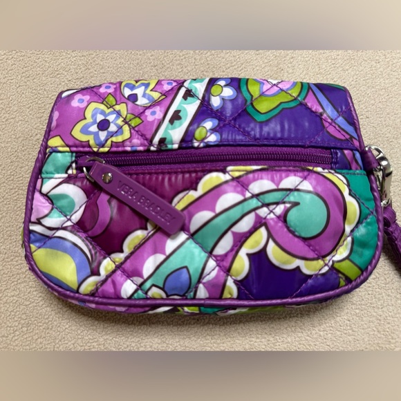 EUC Vera Bradley Puffy Quilted purple paisley wristlet FINAL SALE PRICE BUNDLE! - Picture 3 of 8